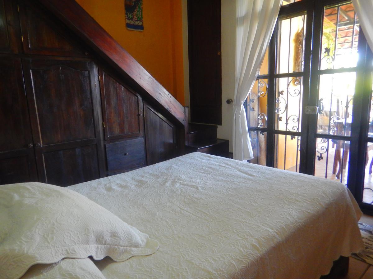 Inn Bugambilias